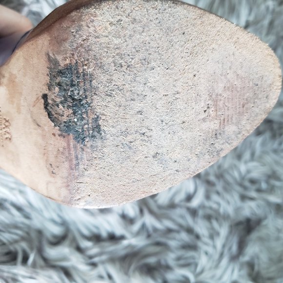 Vintage peep-toe patent leather Aldo pumps - Picture 10 of 10